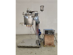 2L高溫高壓不銹鋼油浴電加熱電動升降實(shí)驗(yàn)釜已完工發(fā)往成都