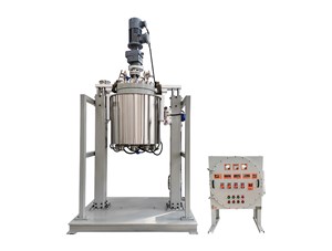 200L防爆不銹鋼電動升降翻轉(zhuǎn)油浴電加熱反應(yīng)釜已完工發(fā)往焦作